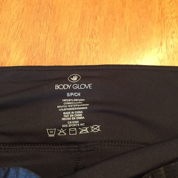 Body Glove Active Bianca Loose Fit Shorts - Picture 7 of 8